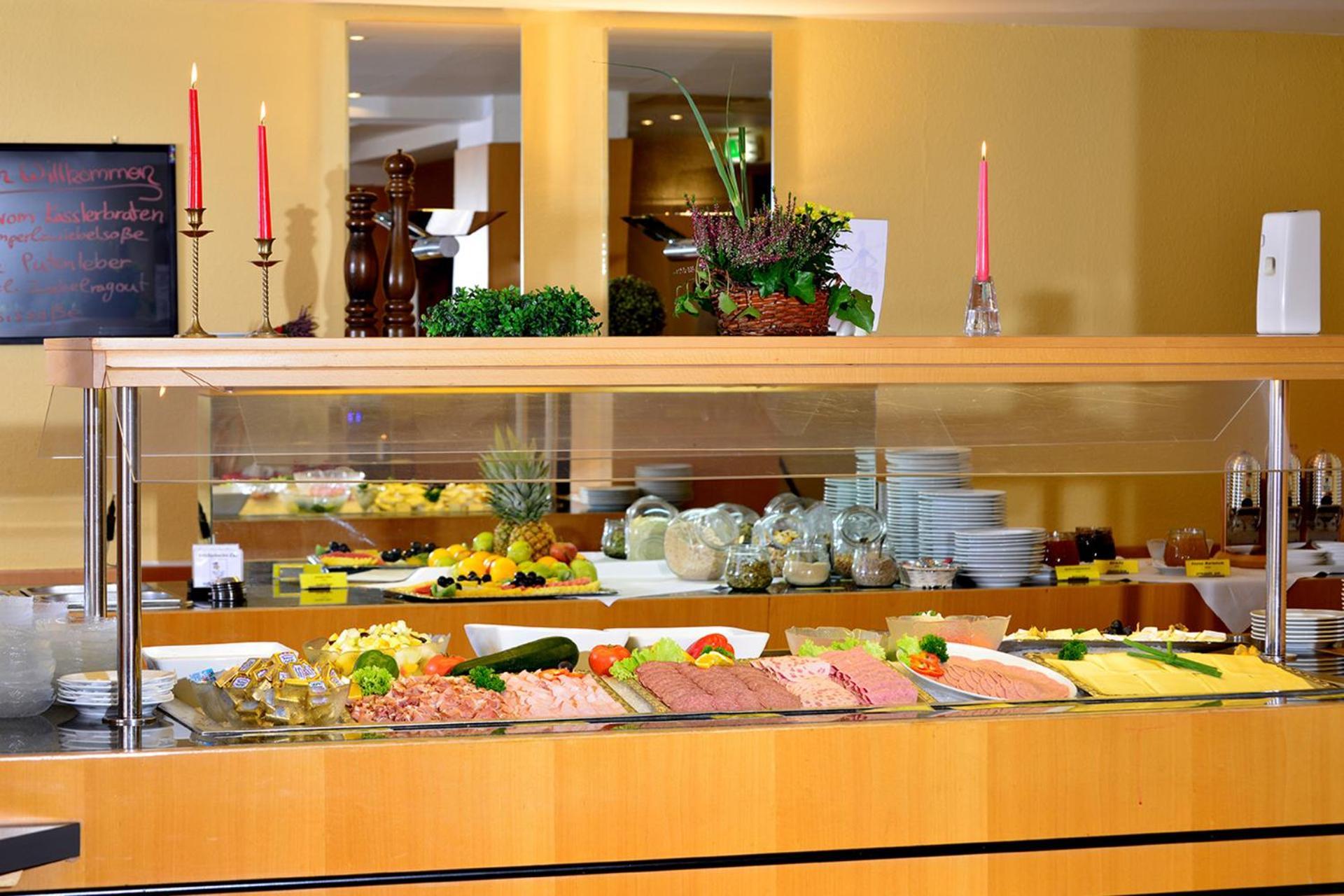 Hotel Achat Lueneburger Heide 4*